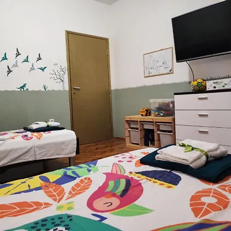 Apartment Kimano 2 With Garden In