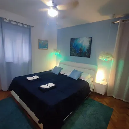 Kimano 2 With Garden In Apartment *
