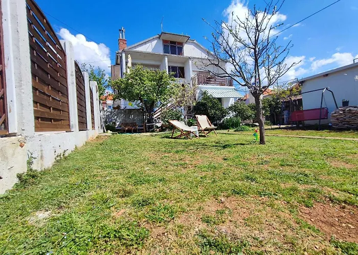 Kima With Garden Apartment Zadar